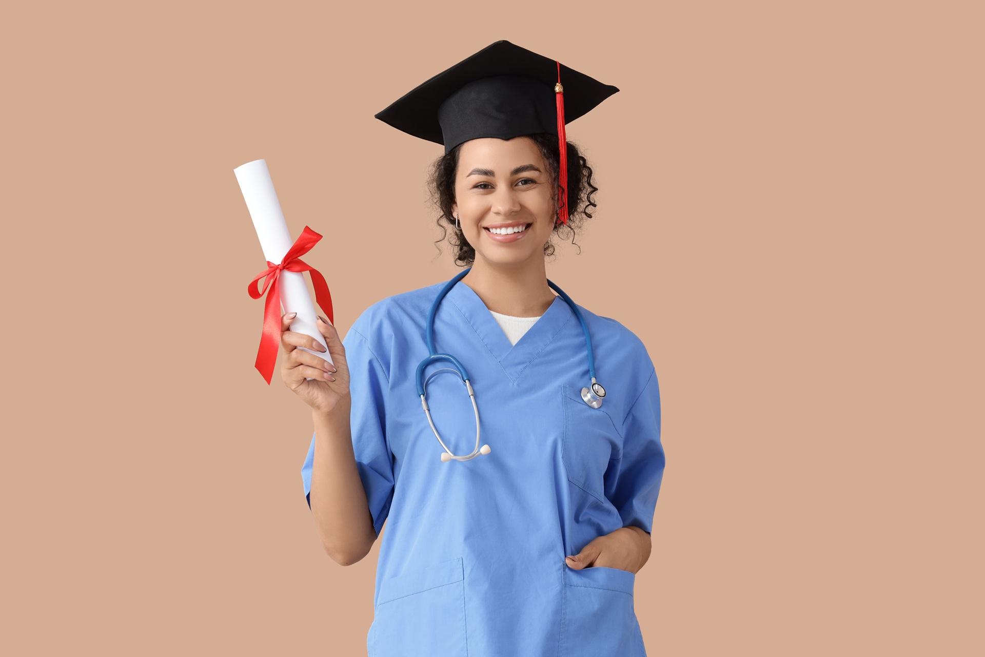 Medizinische Absolventin mit Diplom | Bachelorarbeiten schreiben lassen